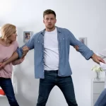 Sence Kaynanayı Kaynar Kazana mı Atmalı?
